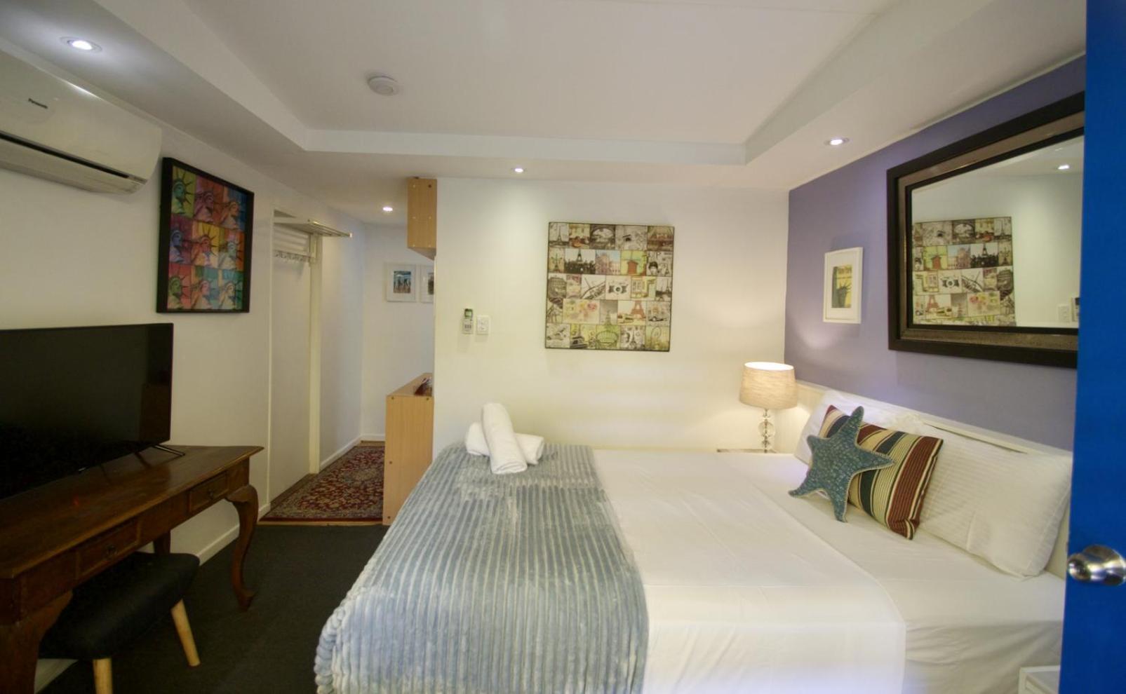 Hideaway Noosa Men Only Beach Resort Peregian Beach Exterior photo